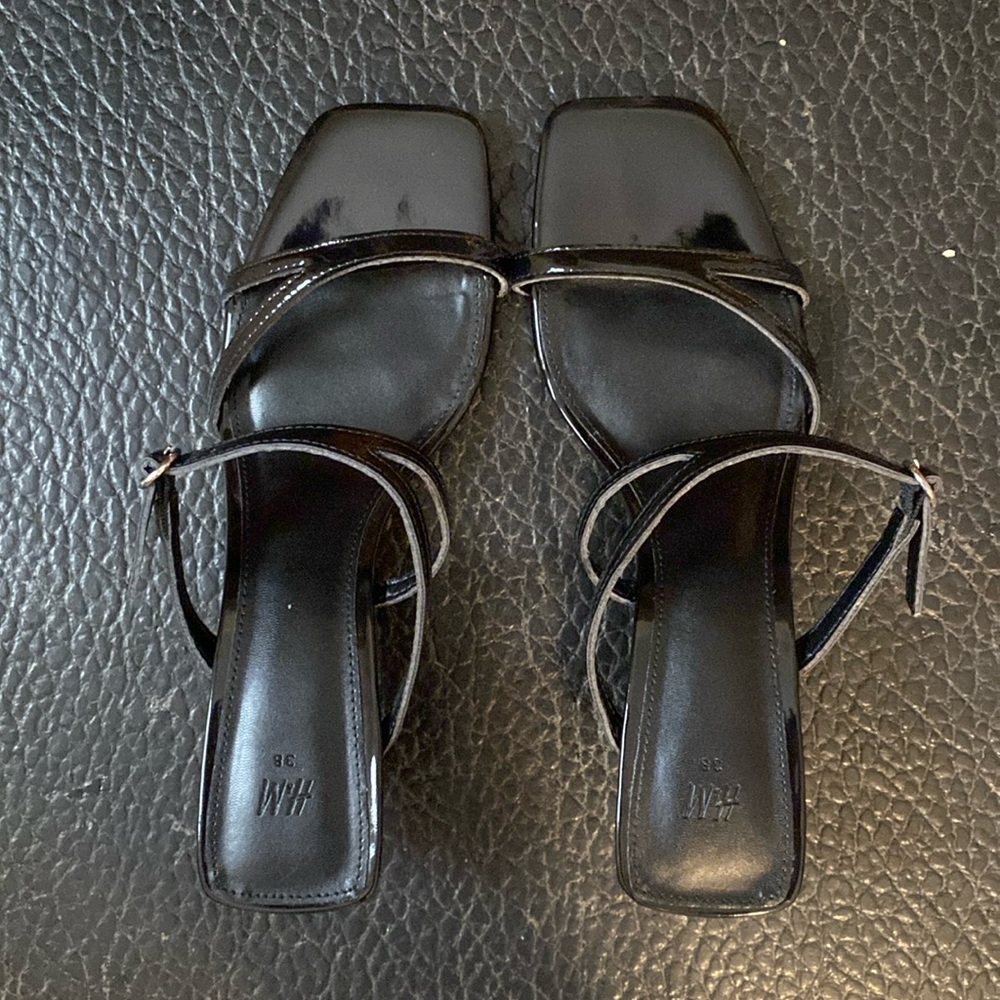 H&M kitten heels